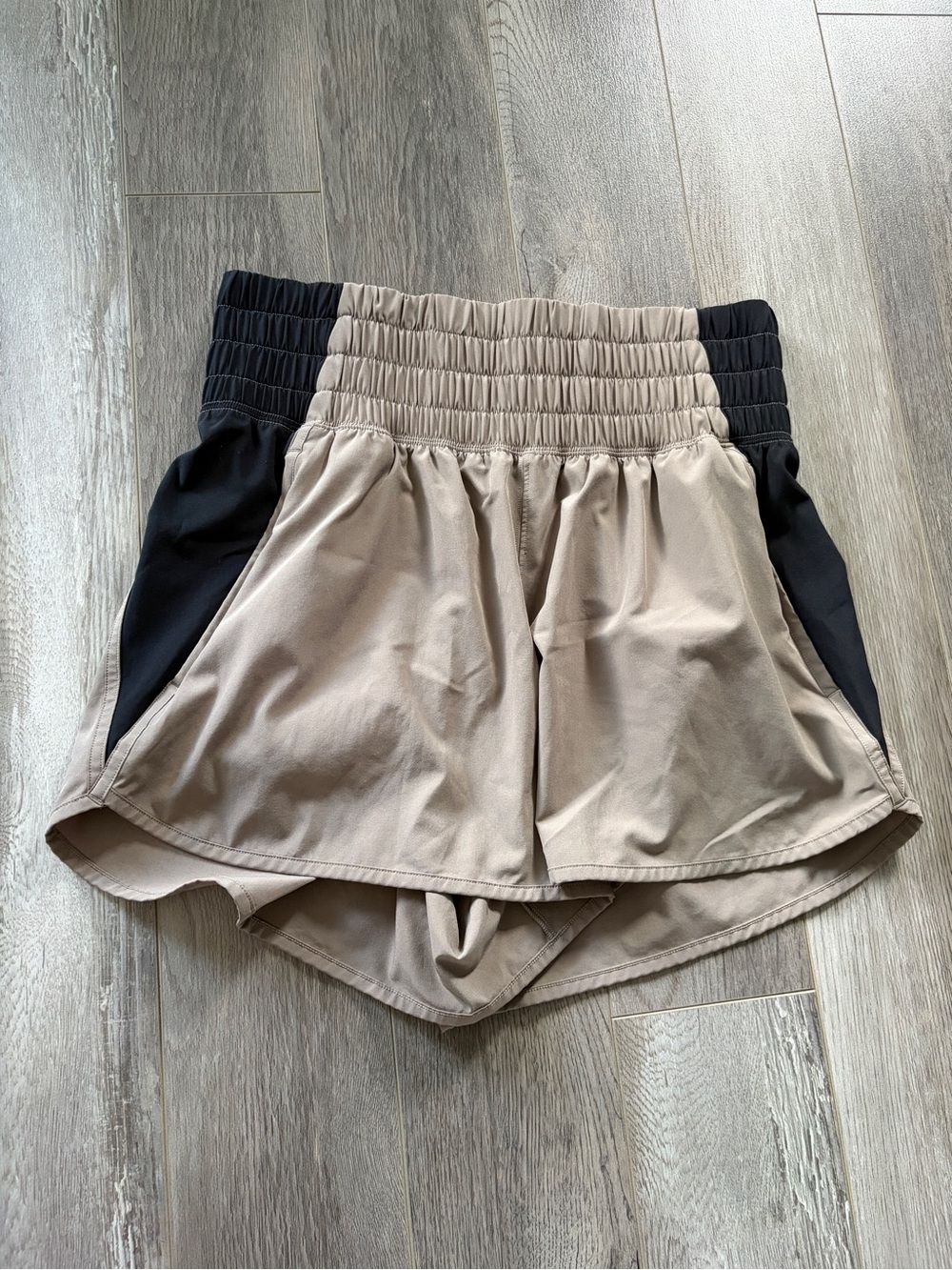 Abercrombie & Fitch Beige and Black Athletic Shorts